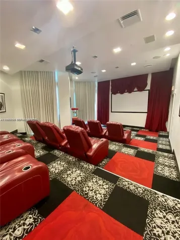 350 S Miami Avenue Miami FL 33130