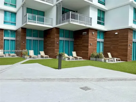 350 S Miami Avenue Miami FL 33130