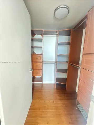 350 S Miami Avenue Miami FL 33130