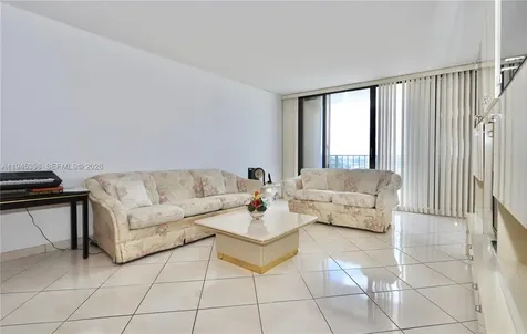 2401 S Ocean Drive Hollywood FL 33019