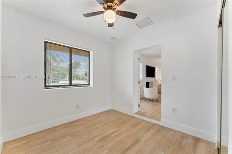 6161 NE 7th Avenue Oakland Park FL 33334