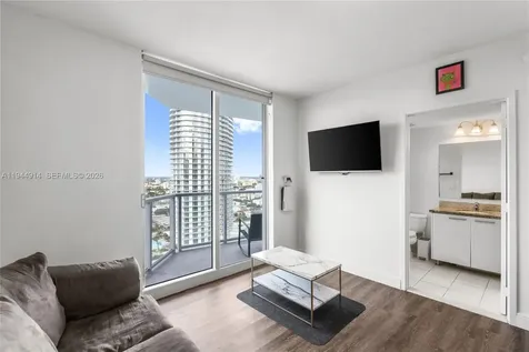 185 SW 7th Street Miami FL 33130