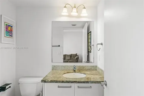 185 SW 7th Street Miami FL 33130