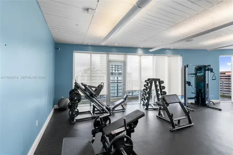 185 SW 7th Street Miami FL 33130