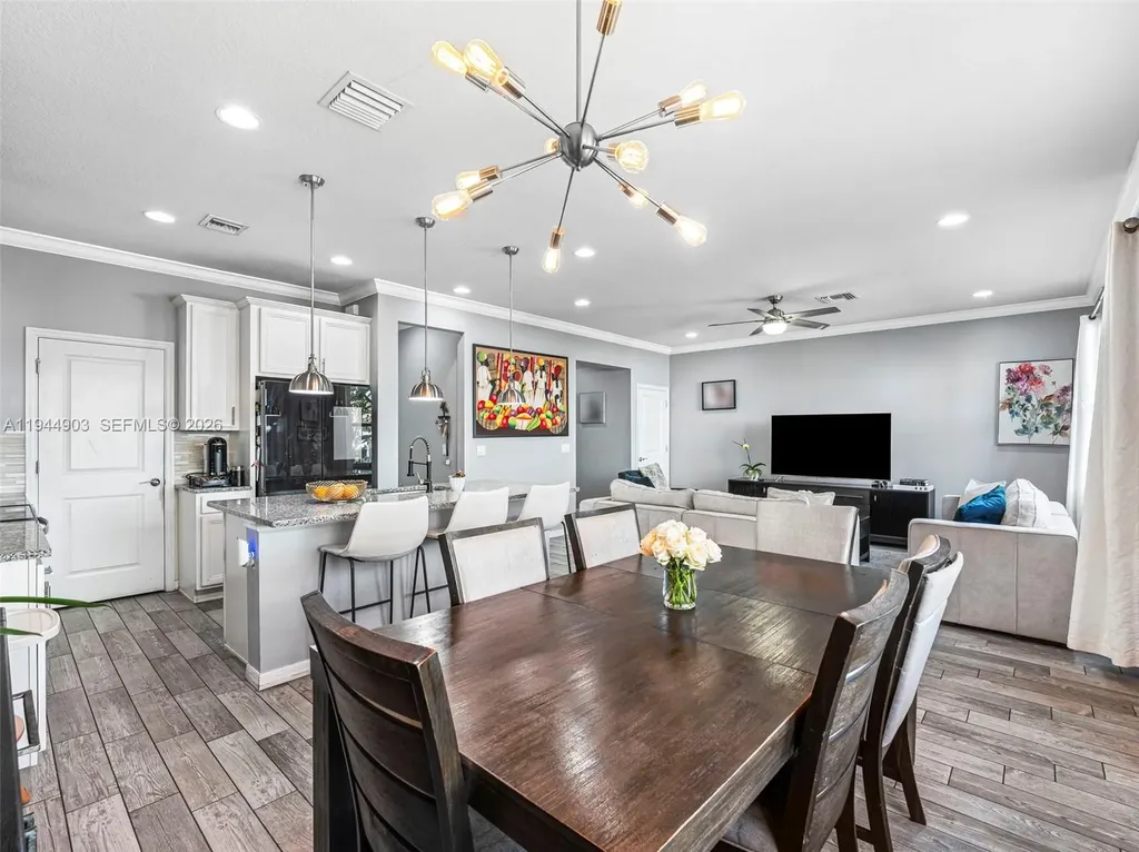 3953 Black Olive Lane Hollywood FL 33021