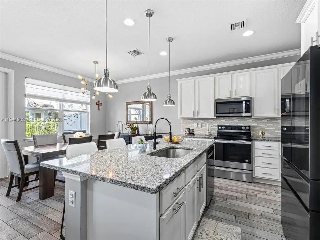 3953 Black Olive Lane Hollywood FL 33021