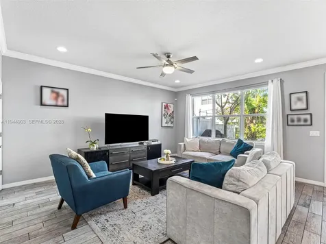 3953 Black Olive Lane Hollywood FL 33021