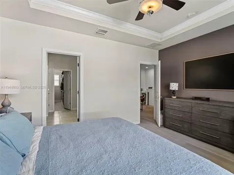 3953 Black Olive Lane Hollywood FL 33021