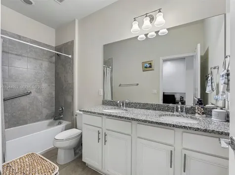 3953 Black Olive Lane Hollywood FL 33021
