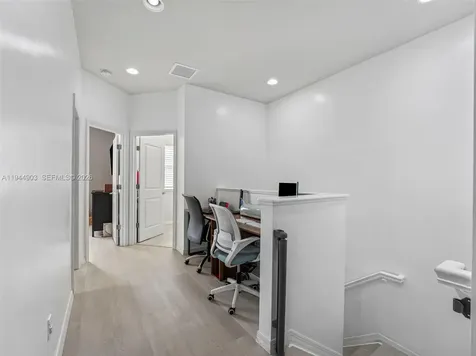 3953 Black Olive Lane Hollywood FL 33021