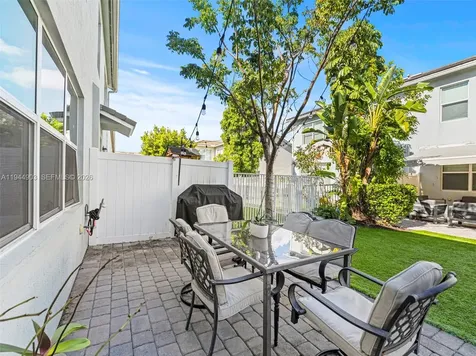 3953 Black Olive Lane Hollywood FL 33021