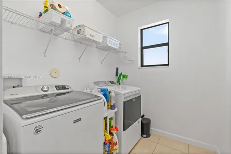 3573 W 93rd Place Hialeah FL 33018