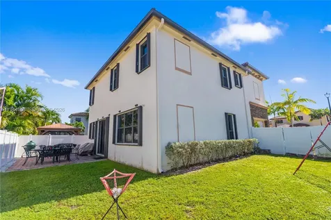 3573 W 93rd Place Hialeah FL 33018