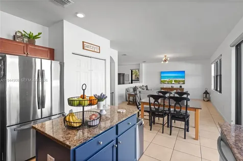 3573 W 93rd Place Hialeah FL 33018