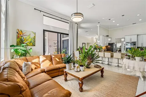 700 Verona Court Weston FL 33326