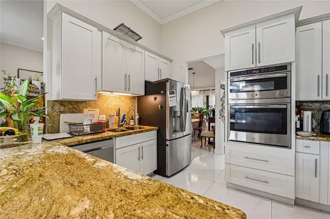700 Verona Court Weston FL 33326