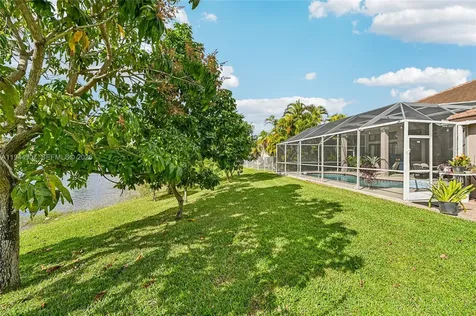 700 Verona Court Weston FL 33326