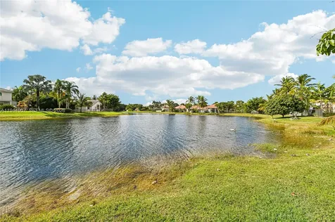 700 Verona Court Weston FL 33326
