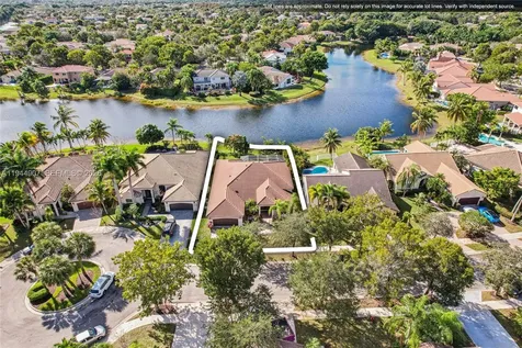 700 Verona Court Weston FL 33326