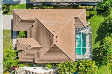 700 Verona Court Weston FL 33326
