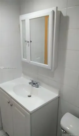 1325 W 68th Street Hialeah FL 33014