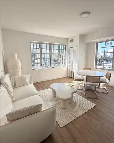 1525 Euclid Avenue Miami Beach FL 33139