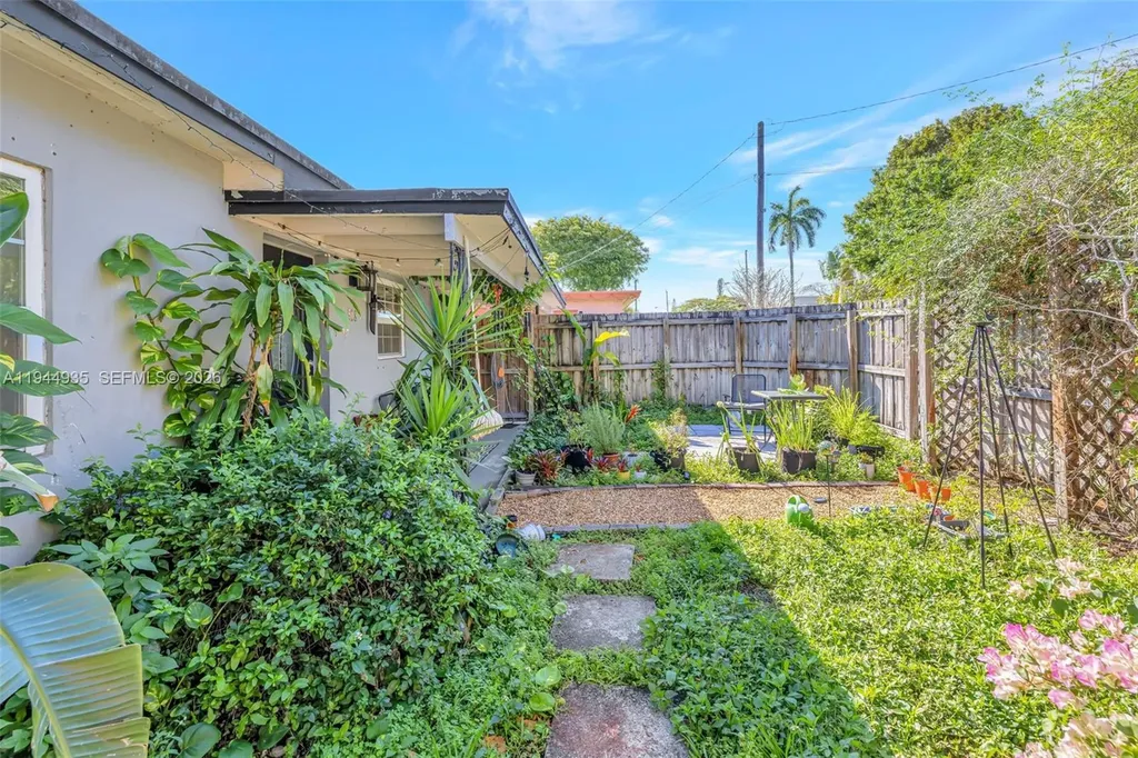 508 NW 16th Street Fort Lauderdale FL 33311