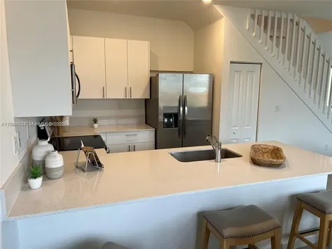 655 SE 13 Street Homestead FL 33034