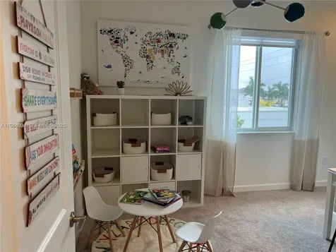 655 SE 13 Street Homestead FL 33034