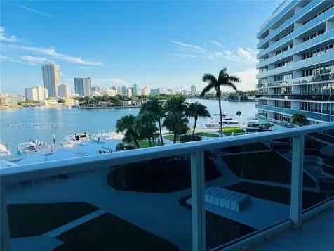 900 Bay Drive Miami Beach FL 33141