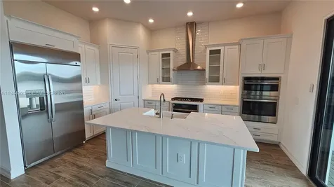 1112 Seagrape Drive Ruskin FL 33570