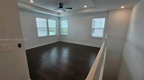 1112 Seagrape Drive Ruskin FL 33570