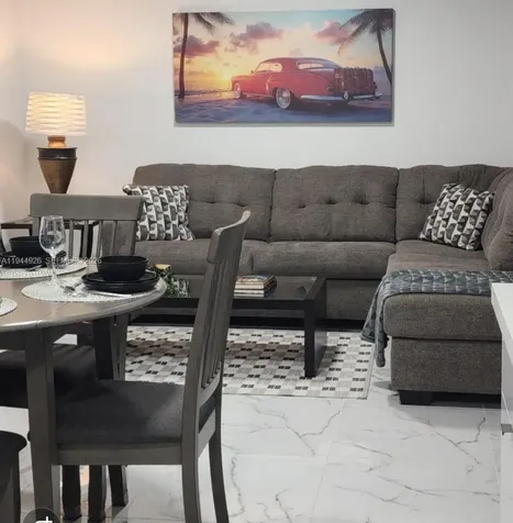 8012 NW 14th Place Miami FL 33147
