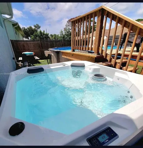 562 Flamingo Road Venice FL 34293