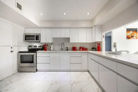 400 Diplomat Parkway Hallandale Beach FL 33009