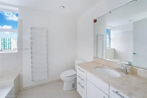 7929 West Drive North Bay Village FL 33141