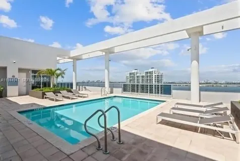 7929 West Drive North Bay Village FL 33141