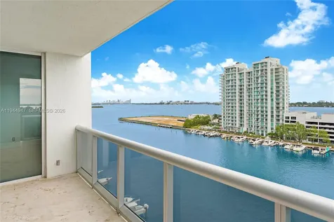 7929 West Drive North Bay Village FL 33141