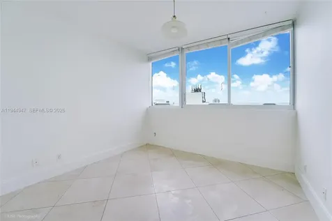 7929 West Drive North Bay Village FL 33141