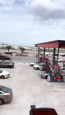 2721 NW 42nd Avenue Miami FL 33142