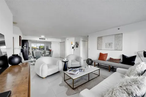 3530 Mystic Pointe Drive Aventura FL 33180