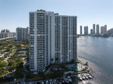 3530 Mystic Pointe Drive Aventura FL 33180