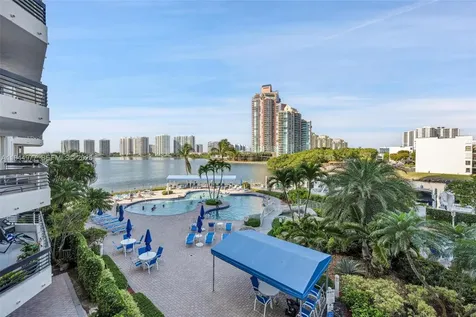 3530 Mystic Pointe Drive Aventura FL 33180