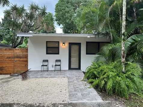 5866 SW 60th Street Miami FL 33143