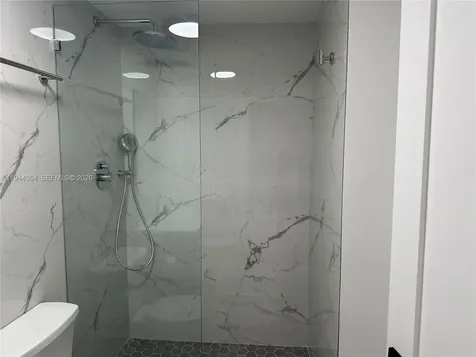 5866 SW 60th Street Miami FL 33143