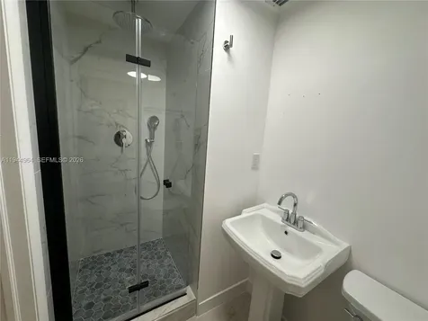 5866 SW 60th Street Miami FL 33143