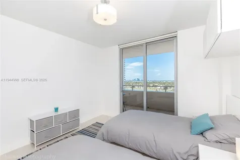 5555 Collins Avenue Miami Beach FL 33140