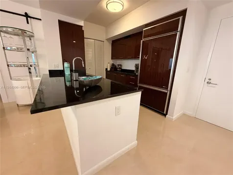 3951 S Ocean Drive Hollywood FL 33019