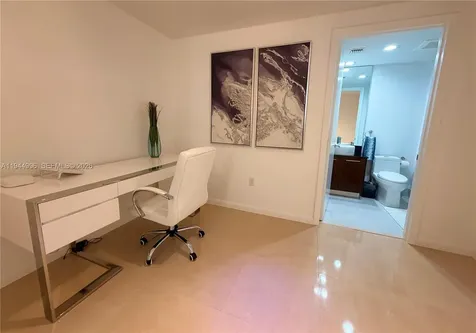 3951 S Ocean Drive Hollywood FL 33019