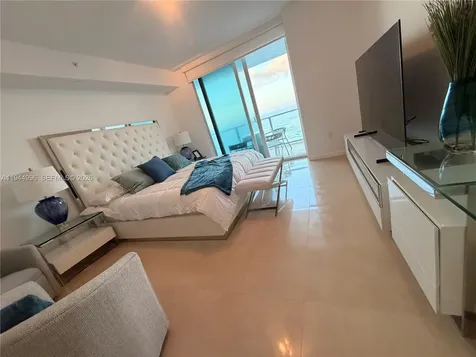 3951 S Ocean Drive Hollywood FL 33019